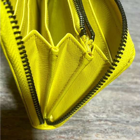 Zadig & Voltaire quilted canary yellow zippered wallet wristlet/ clutch - Picture 7 of 16